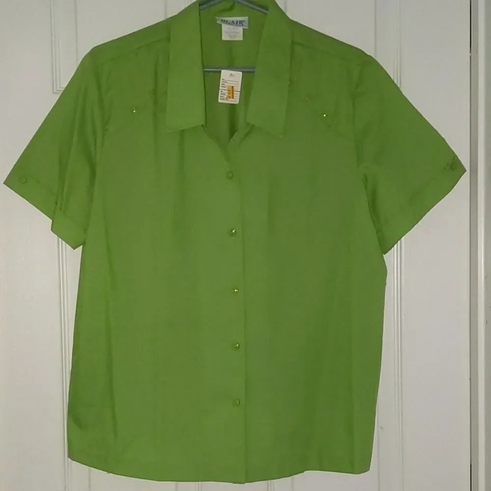 Blair lime green topSz L NWT